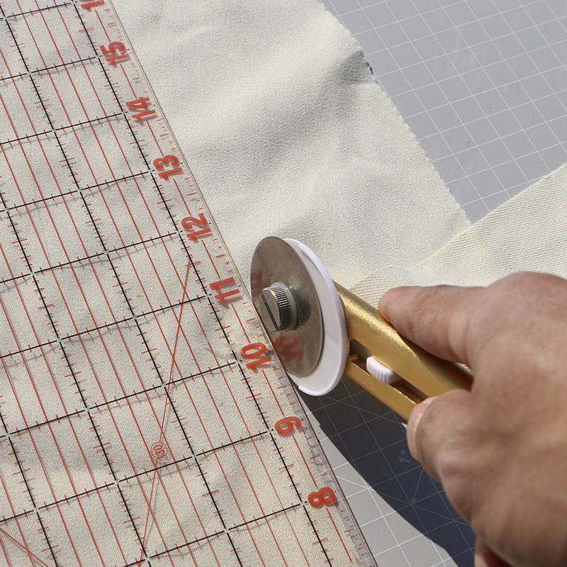 Rotary Cutter Fabric - Cortador Rotatorio de Tela de 45